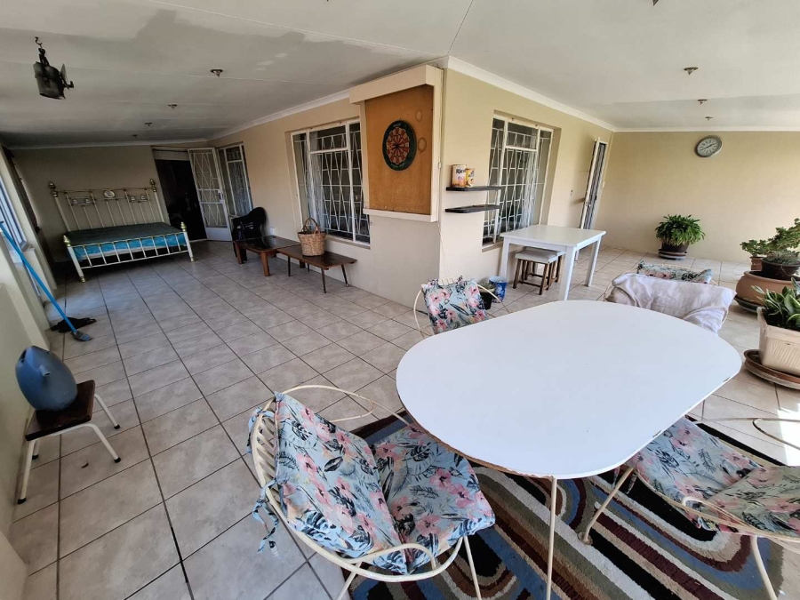 4 Bedroom Property for Sale in Karos Northern Cape